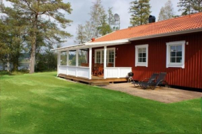 Gemütliches Holzhaus Udden mit eigenem Boot, Sexdrega